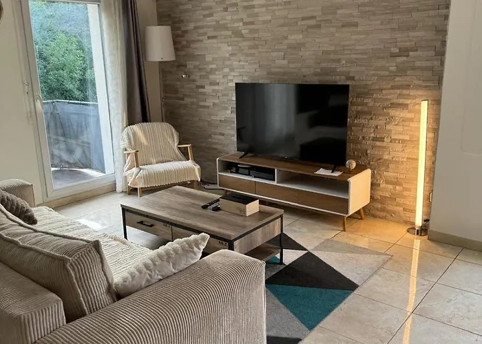Appartement Duplex T3 Avec Box - Paris - La Defense - Airport Cdg - Parc Des Expositions - Stade De France - Disney - Asterix - Val D Europe